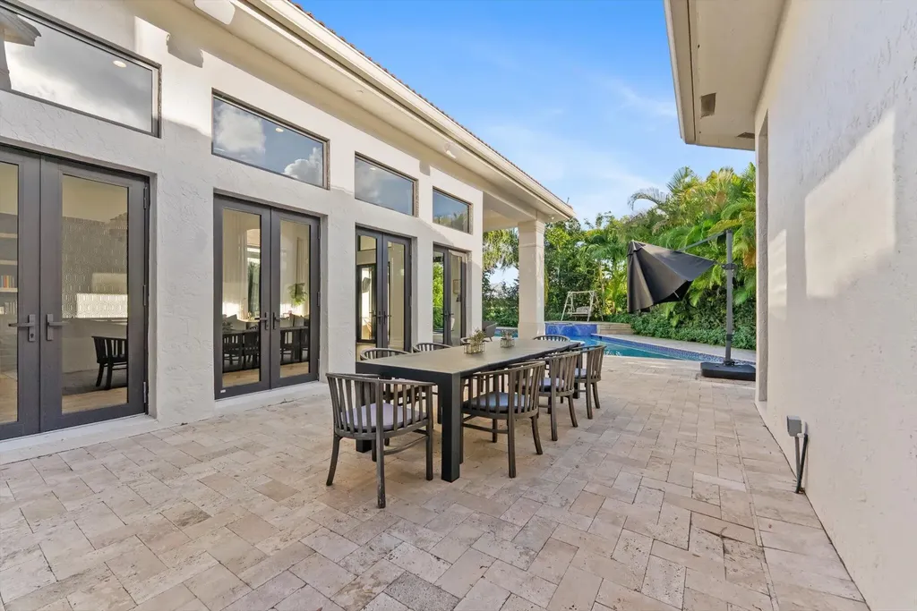 7955 Mandarin Drive Boca Raton FL 33433