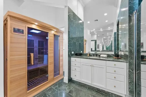 7955 Mandarin Drive Boca Raton FL 33433