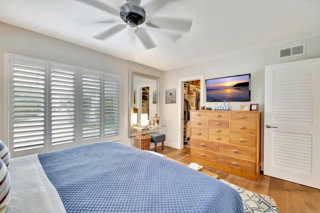 1212 Hillsboro Mile Hillsboro Beach FL 33062