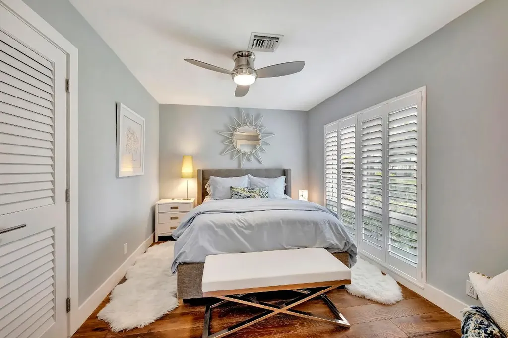1212 Hillsboro Mile Hillsboro Beach FL 33062