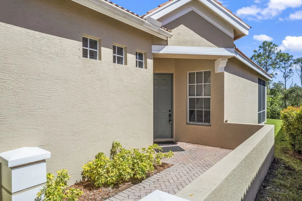 861 SW Munjack Circle Port St Lucie FL 34986
