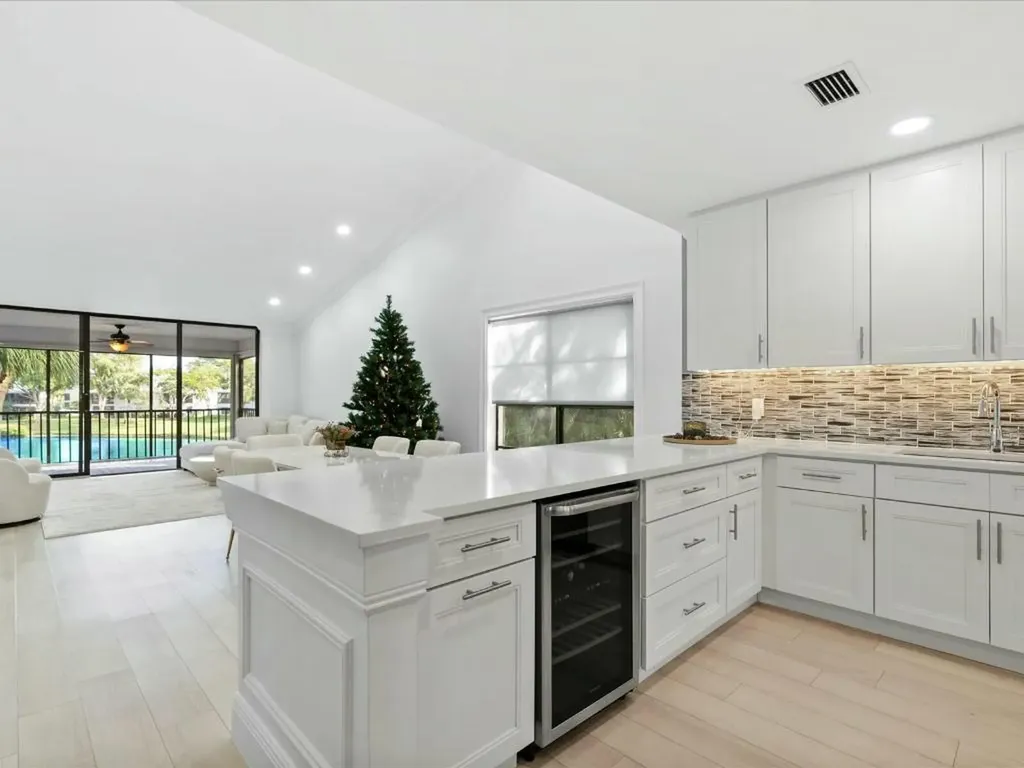 36 Eastgate Drive Boynton Beach FL 33436