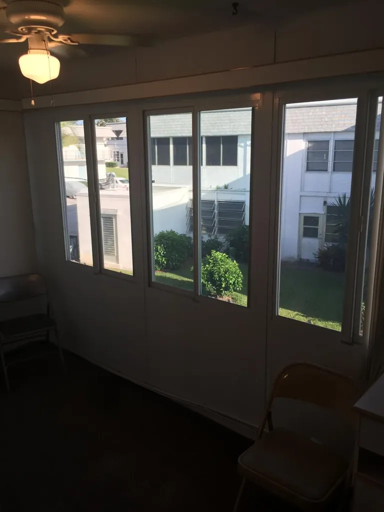 2960 Lake Osborne Drive Lake Worth Beach FL 33461
