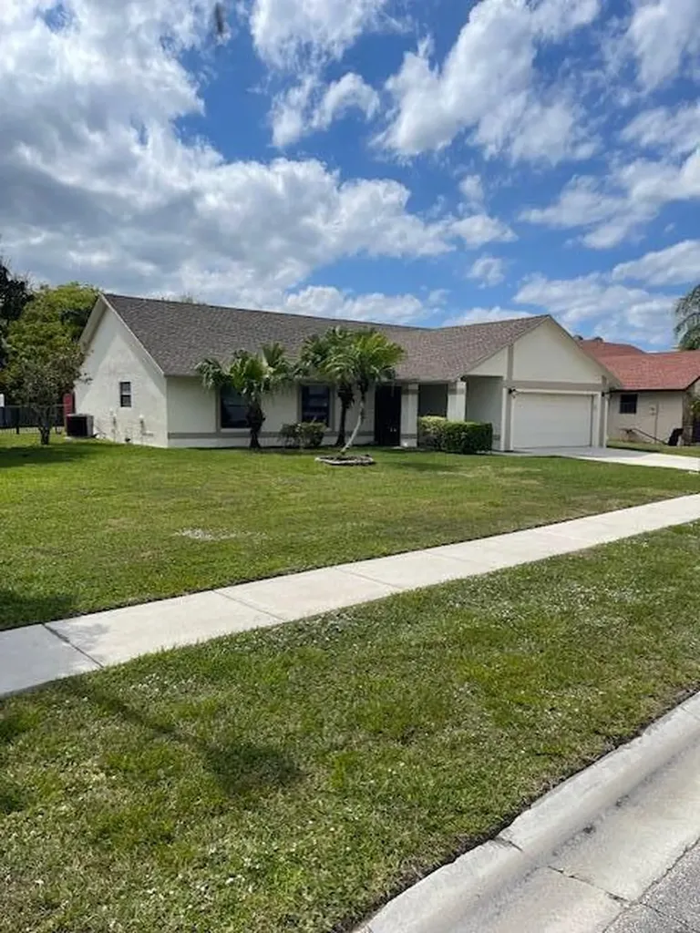 19929 Latona Place Boca Raton FL 33434