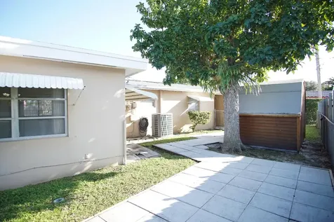 3595 Elizabeth Road Lake Worth FL 33461