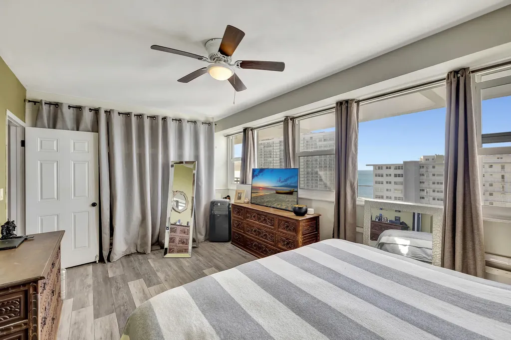 1900 S Ocean Drive Fort Lauderdale FL 33316
