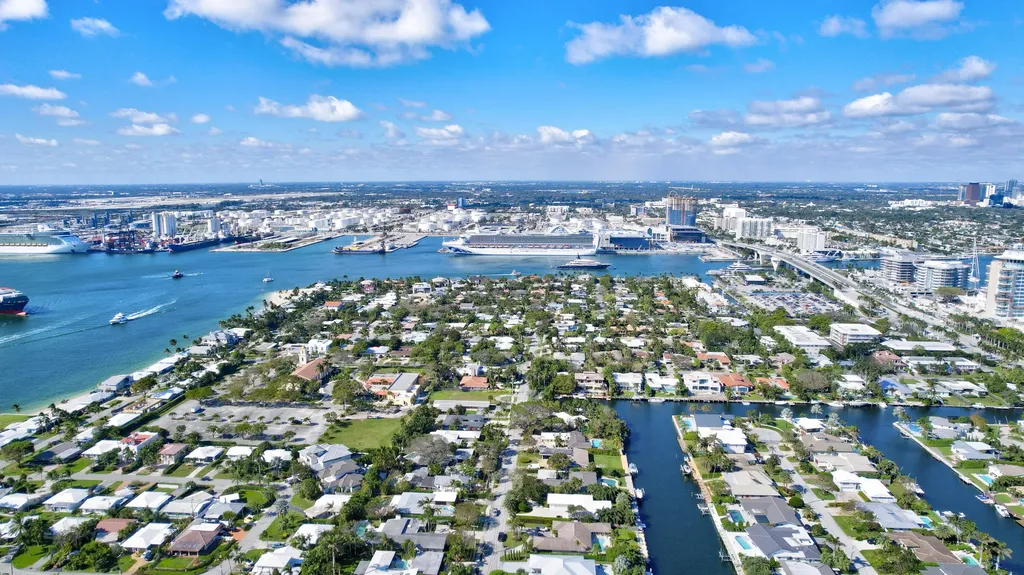 1900 S Ocean Drive Fort Lauderdale FL 33316