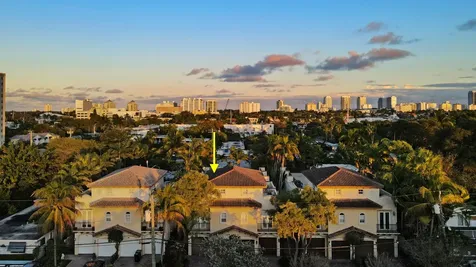 814 N Victoria Park Road Fort Lauderdale FL 33304