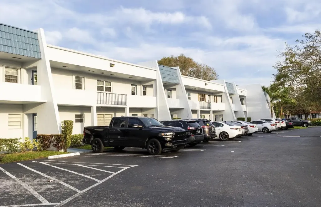 2600 Fiore Way Delray Beach FL 33445