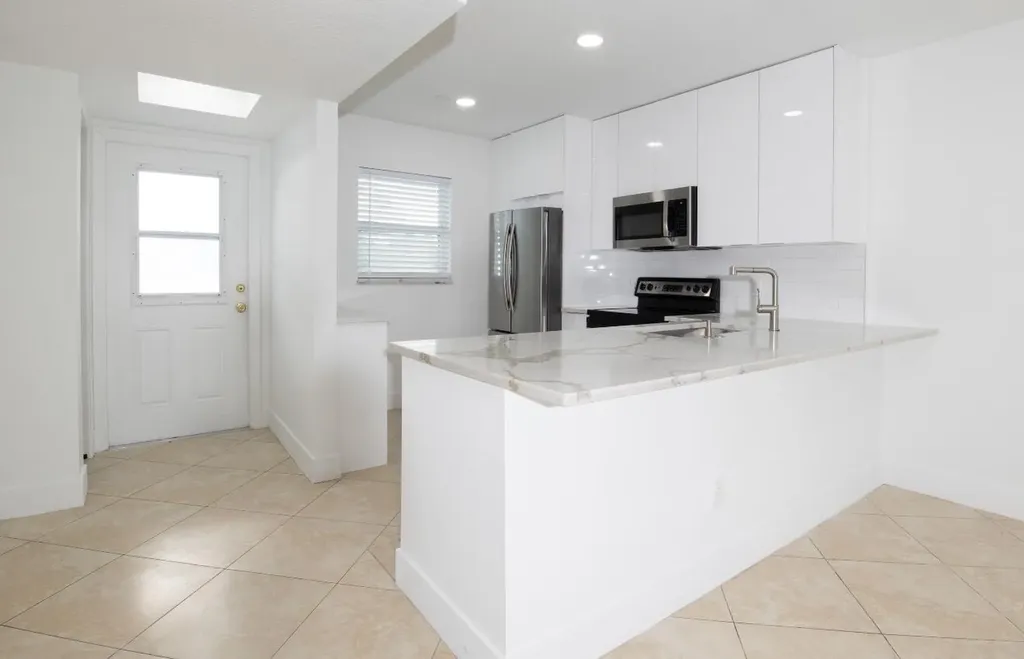 2600 Fiore Way Delray Beach FL 33445