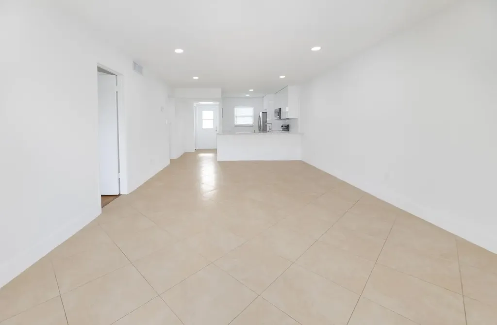 2600 Fiore Way Delray Beach FL 33445