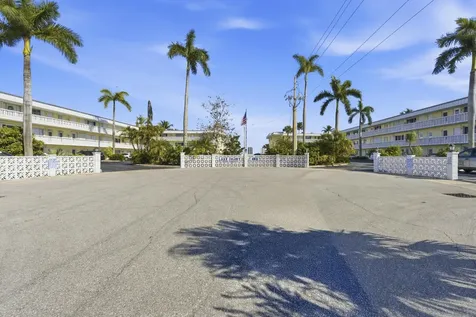 100 Doolen Court North Palm Beach FL 33408