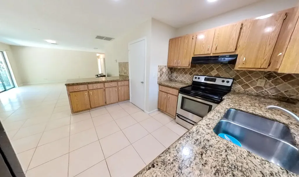 2888 S Seacrest Boulevard Boynton Beach FL 33435