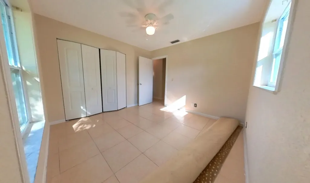 2888 S Seacrest Boulevard Boynton Beach FL 33435