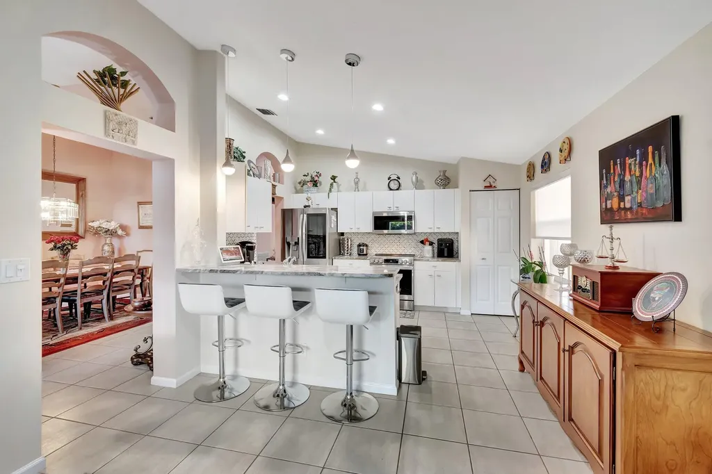5670 Swaying Palm Lane Boynton Beach FL 33437