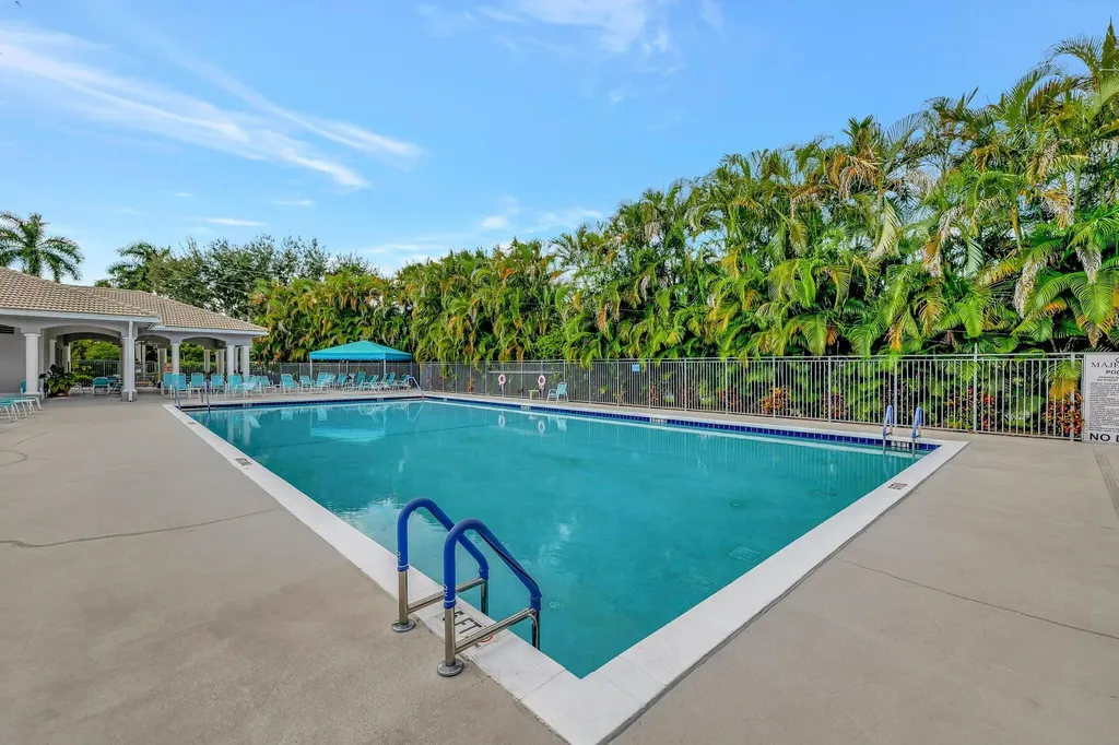 5670 Swaying Palm Lane Boynton Beach FL 33437