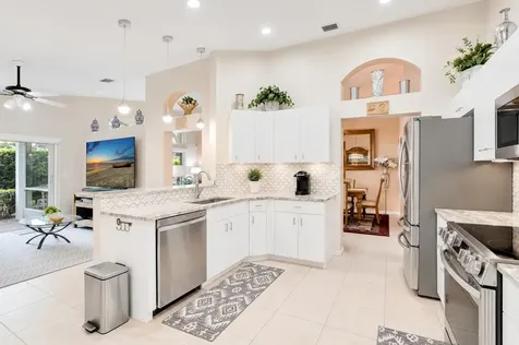 5670 Swaying Palm Lane Boynton Beach FL 33437