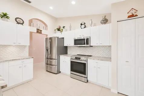 5670 Swaying Palm Lane Boynton Beach FL 33437