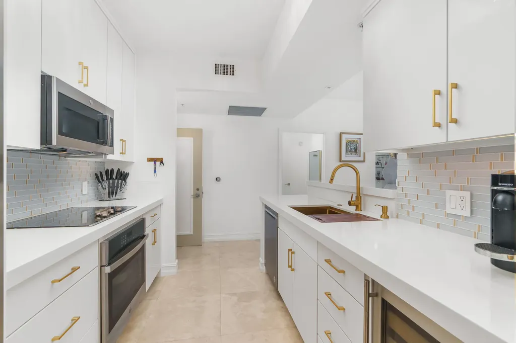 550 Okeechobee Boulevard West Palm Beach FL 33401
