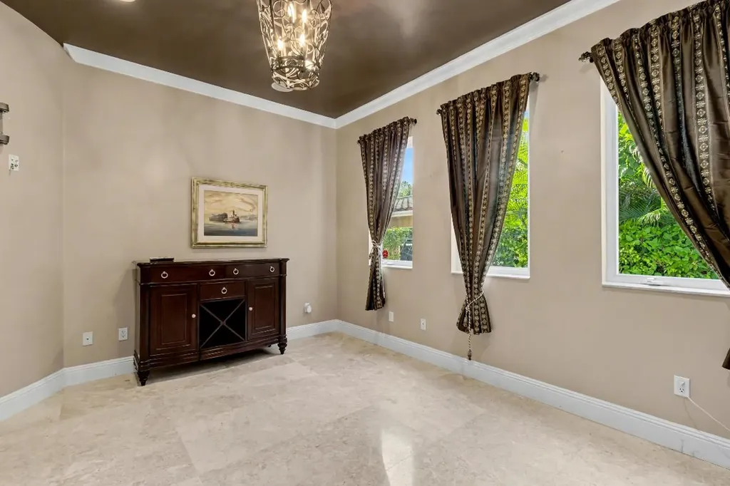 860 E Park Drive Boca Raton FL 33432
