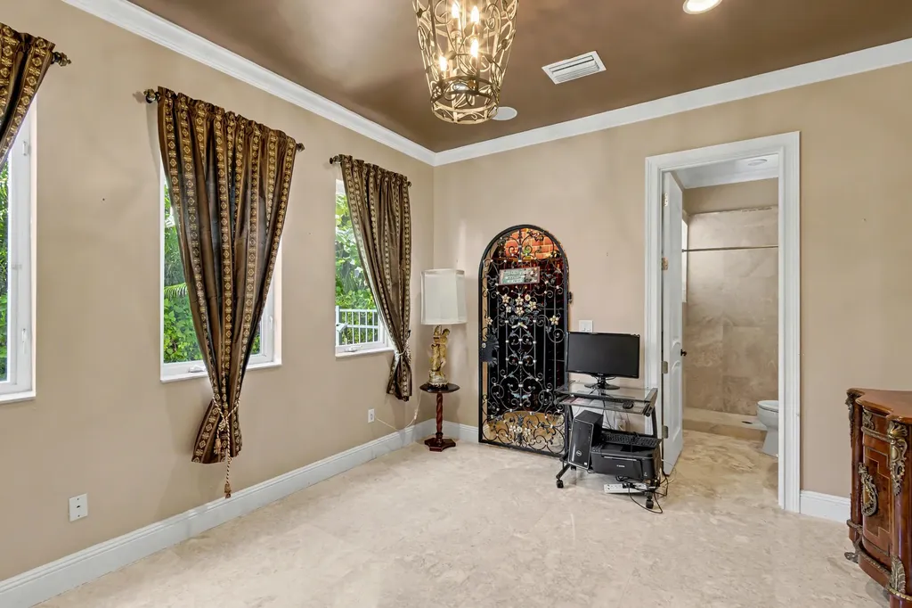 860 E Park Drive Boca Raton FL 33432
