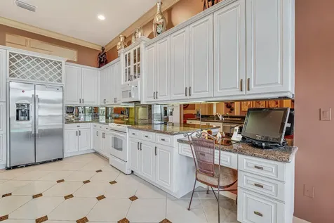 8235 Seahorse Cove Boulevard Lake Worth FL 33467
