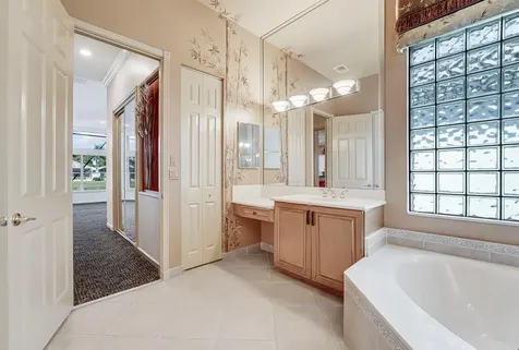 8235 Seahorse Cove Boulevard Lake Worth FL 33467