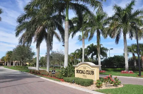 8235 Seahorse Cove Boulevard Lake Worth FL 33467