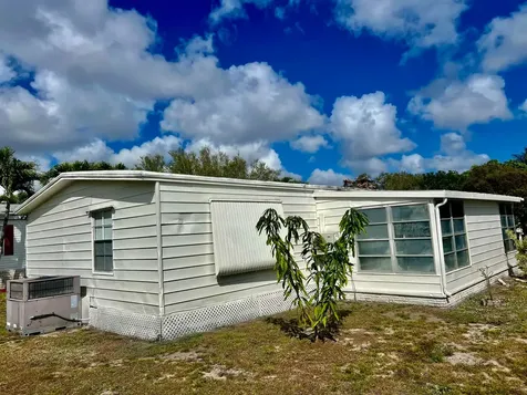 6741 NW 44th Way Coconut Creek FL 33073