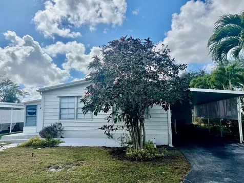 6741 NW 44th Way Coconut Creek FL 33073
