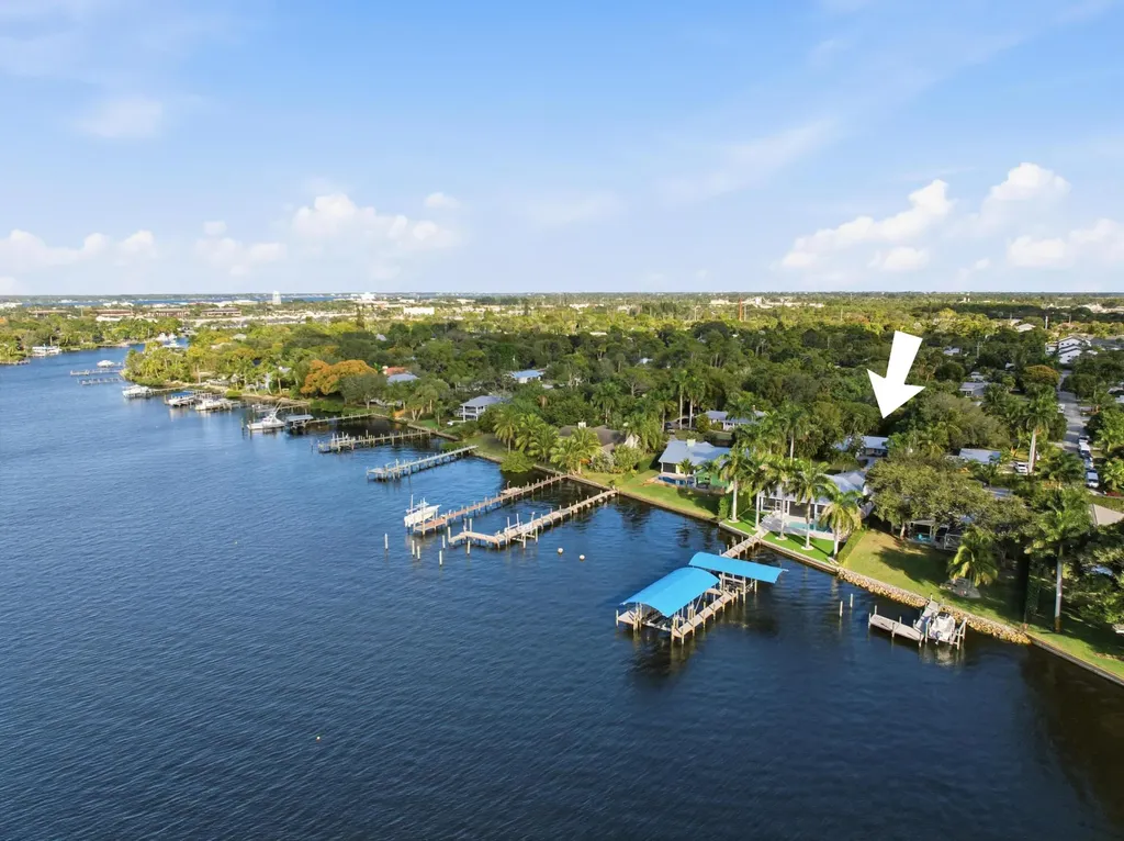 540 SW North Carolina Drive Stuart FL 34994