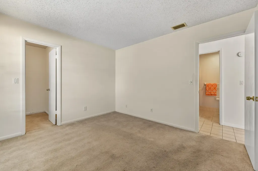 307 SE Husted Terrace Port St Lucie FL 34983