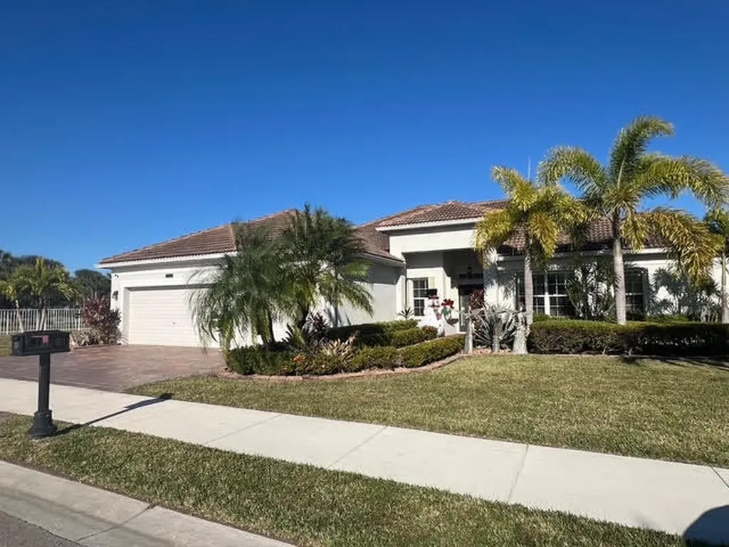 11490 SW Aventino Drive Port St Lucie FL 34987
