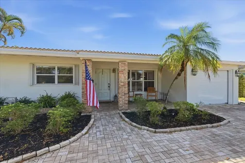 2220 NE 34th Court Lighthouse Point FL 33064