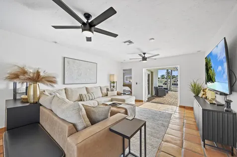 1130 SE 5th Avenue Pompano Beach FL 33060