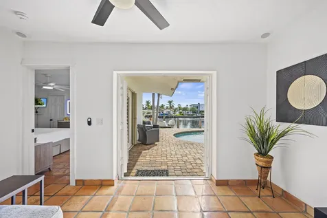 1130 SE 5th Avenue Pompano Beach FL 33060