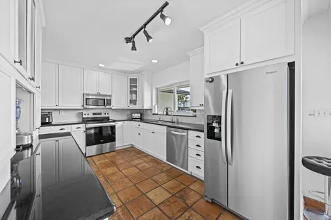 1130 SE 5th Avenue Pompano Beach FL 33060