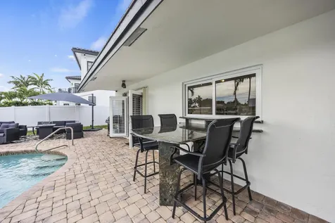 1130 SE 5th Avenue Pompano Beach FL 33060
