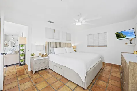 1130 SE 5th Avenue Pompano Beach FL 33060
