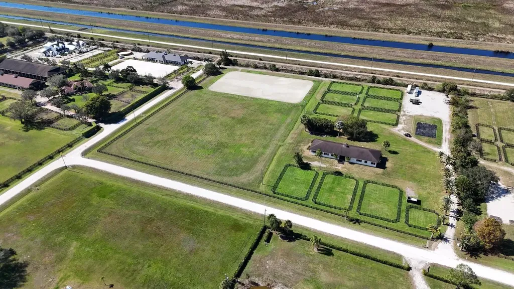 2265,2191 Cotton Tail Drive Wellington FL 33470