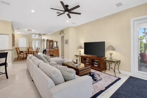 5618 Via De La Plata Circle Delray Beach FL 33484