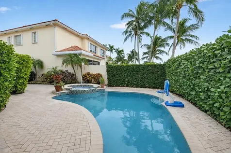 5618 Via De La Plata Circle Delray Beach FL 33484