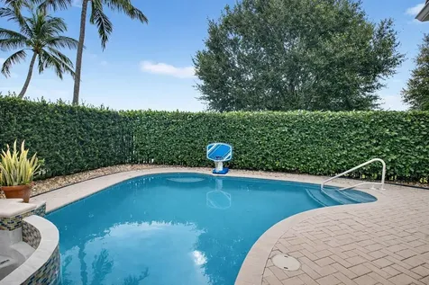 5618 Via De La Plata Circle Delray Beach FL 33484