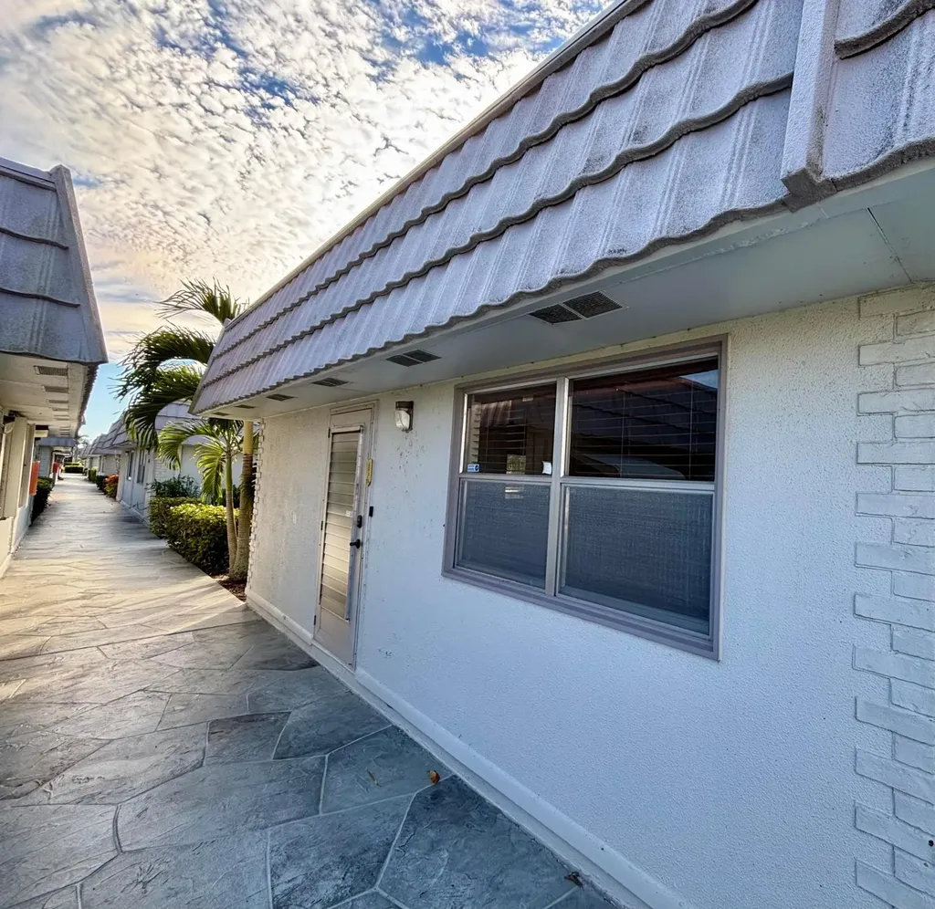 185 Valencia H Delray Beach FL 33446