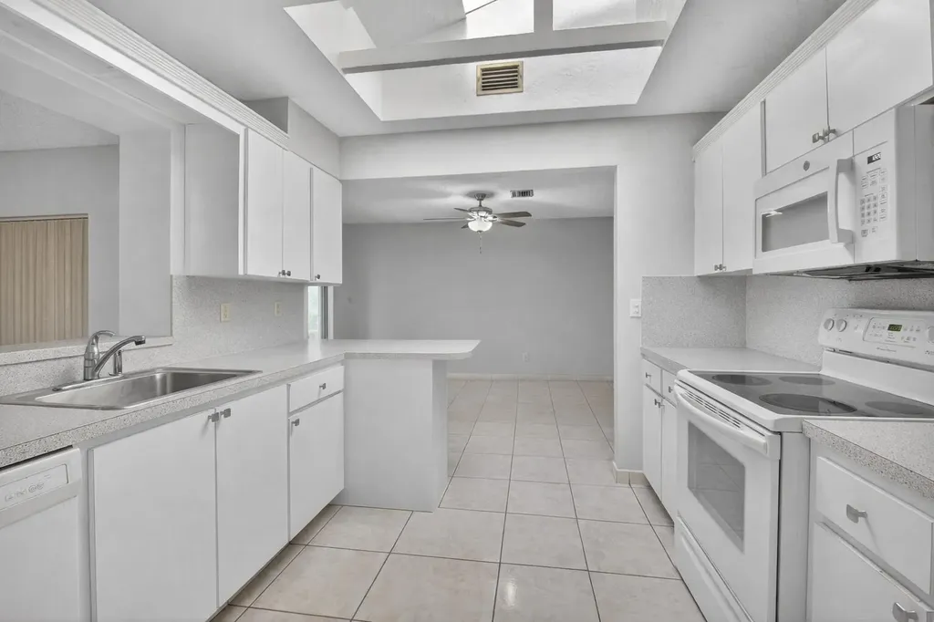 738 NW 24th Avenue Delray Beach FL 33445