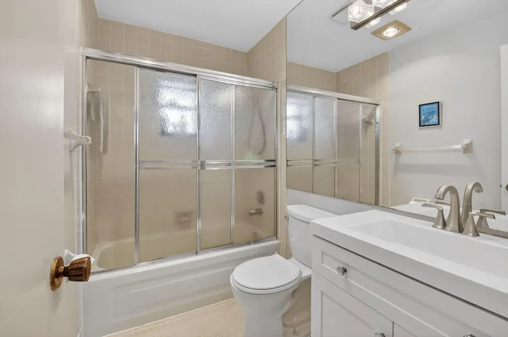 738 NW 24th Avenue Delray Beach FL 33445
