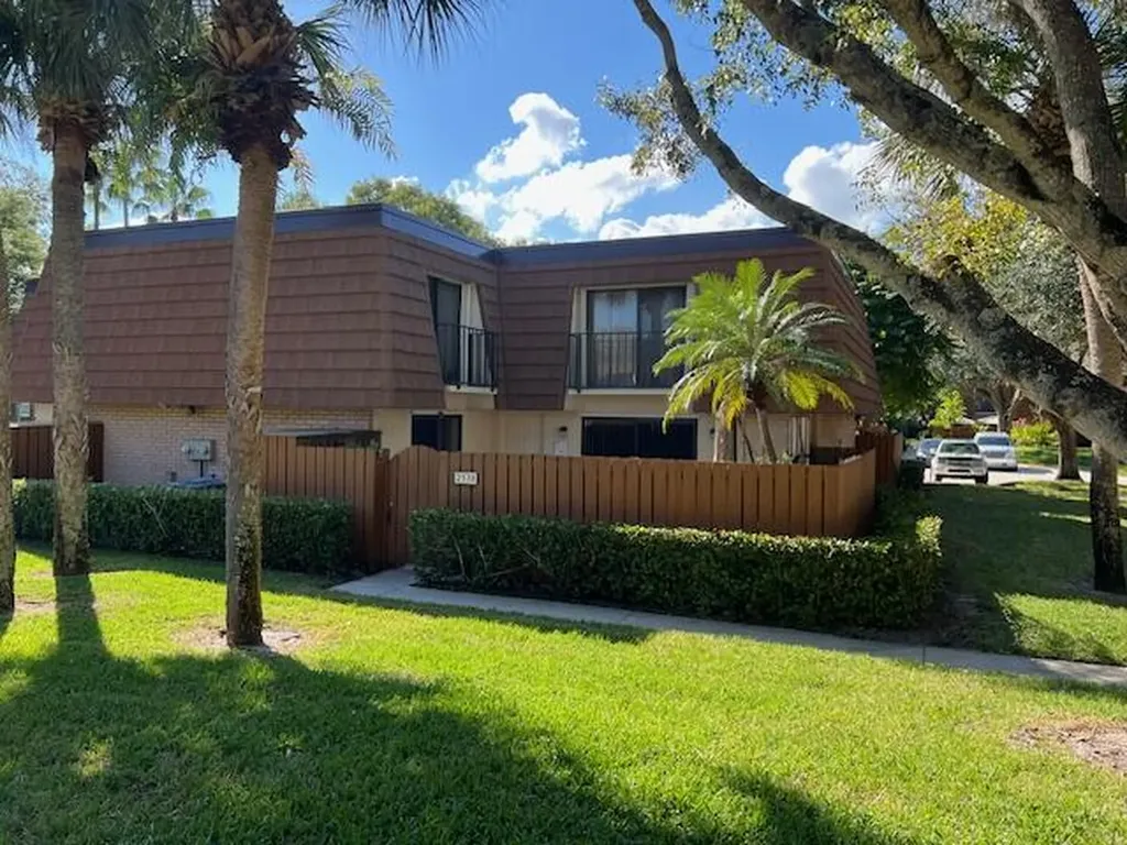 2538 25th Court Jupiter FL 33477