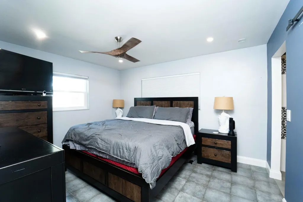 477 SE Asbury Lane Port St Lucie FL 34983