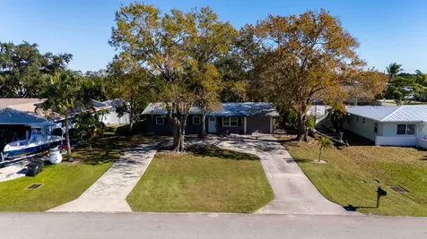 477 SE Asbury Lane Port St Lucie FL 34983