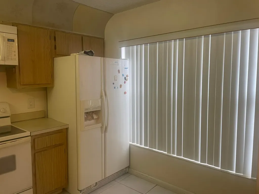 5076 Society Place W West Palm Beach FL 33415